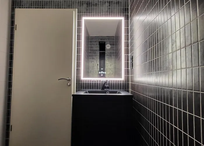 Art'24 Porte Du Luxembourg Gare Hettange-Grande