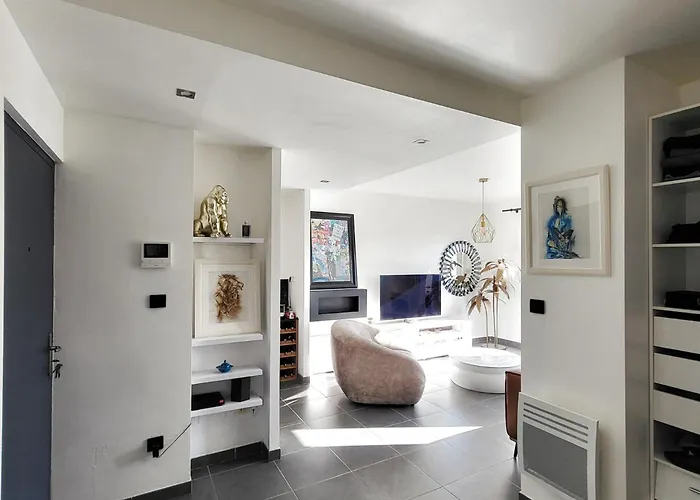 Art'24 Porte Du Luxembourg Gare